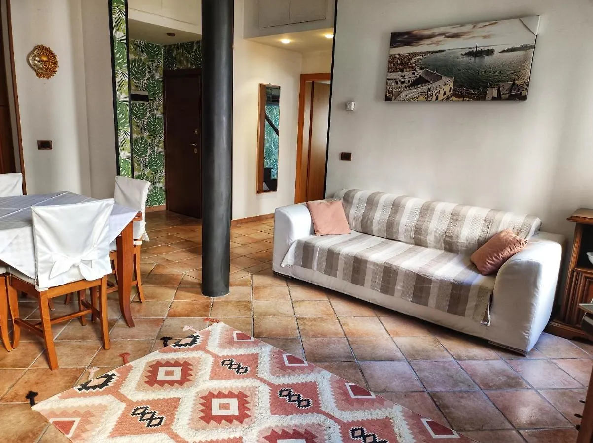 Sarika House Apartment Mestre